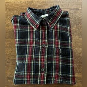 L.L. Bean Women’s Black Stewart tartan flannel, Small